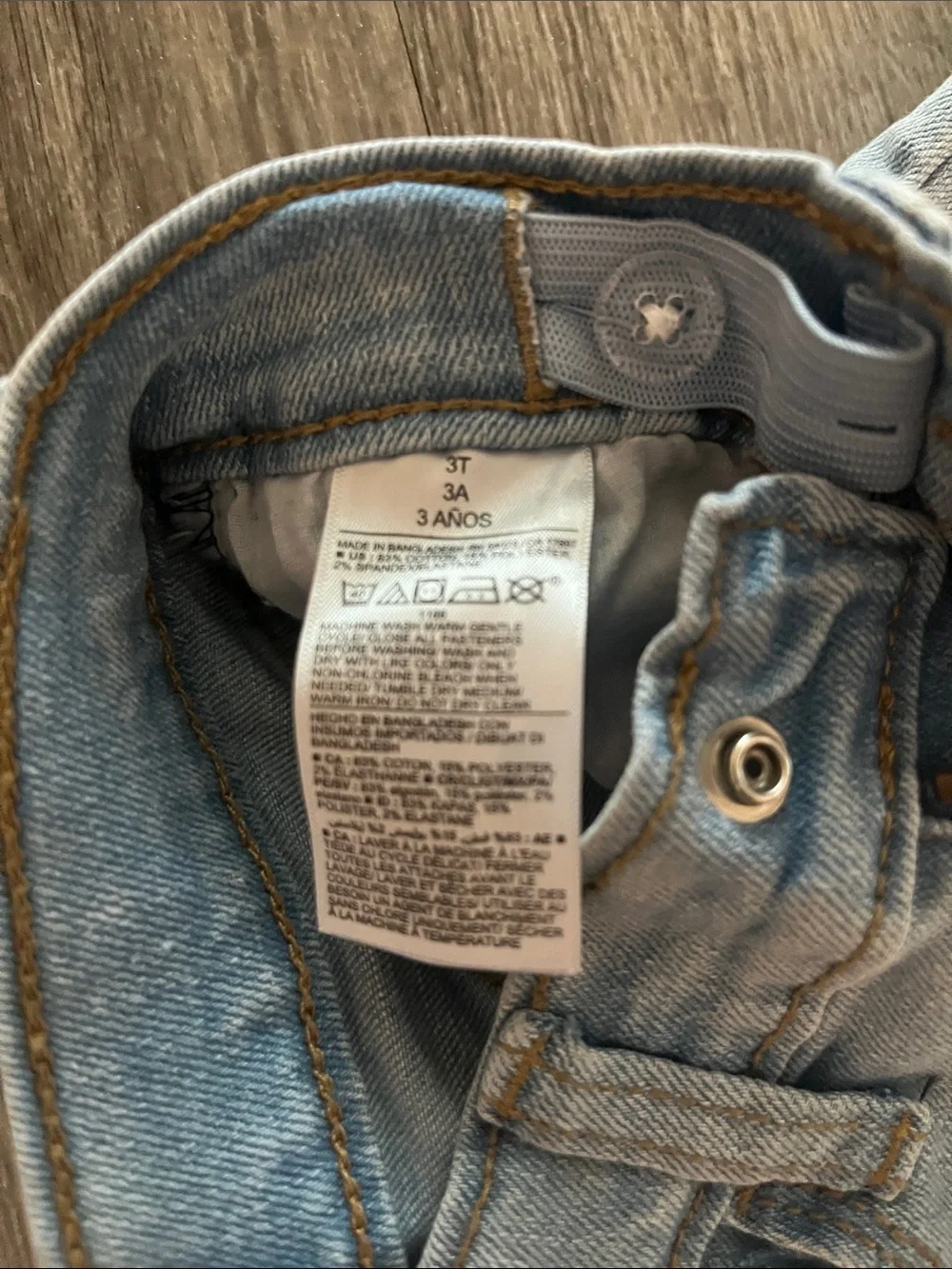 Old Navy Light Wash Distressed Kids Jeans